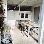 דירה Du ניבזה